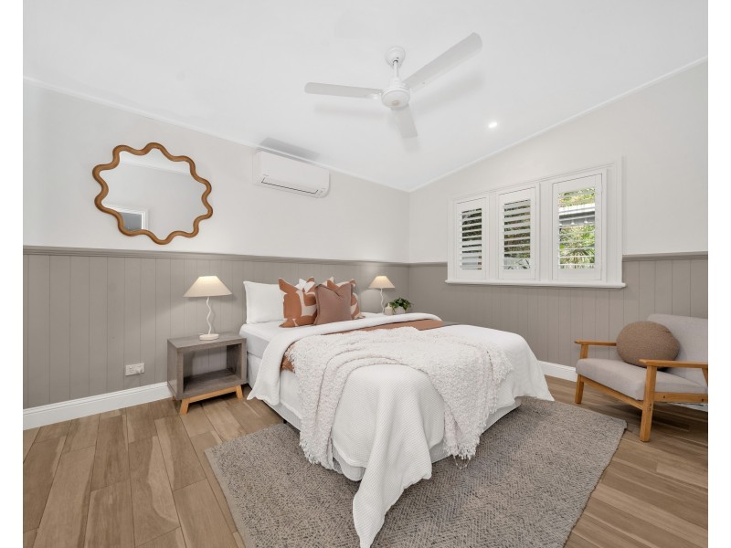 6 Fulton Close, Whitfield QLD 4870