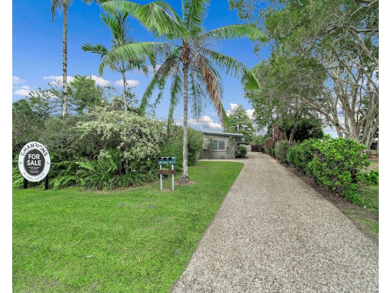 2/20 Brennan Street, Manunda QLD 4870
