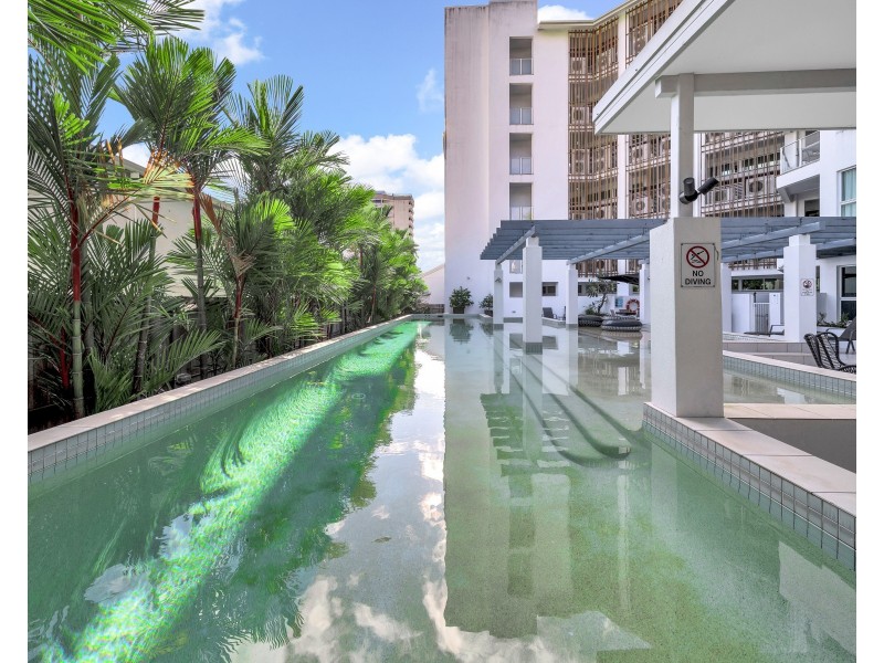 37/201 Lake Street, Cairns North QLD 4870