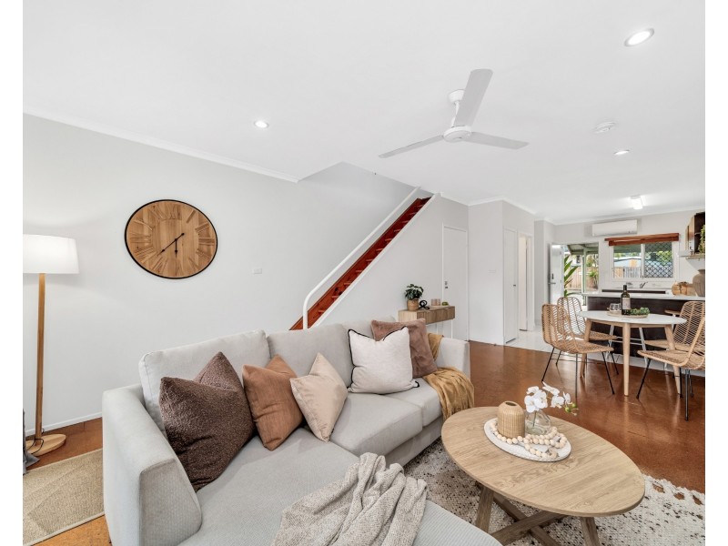 1/14 Springfield Crescent, Manoora QLD 4870