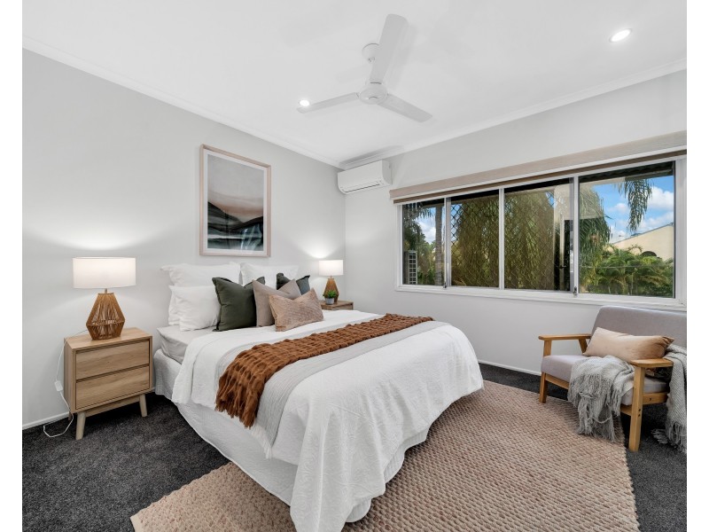 1/14 Springfield Crescent, Manoora QLD 4870