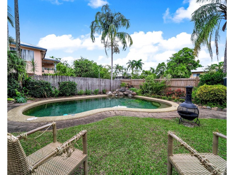 1/14 Springfield Crescent, Manoora QLD 4870