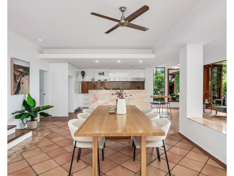 33 Megan Close, Freshwater QLD 4870