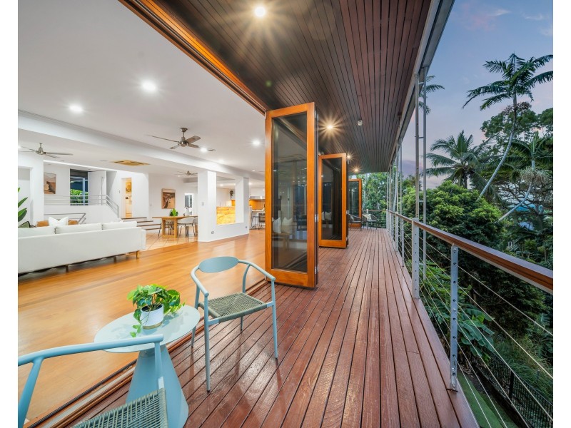 33 Megan Close, Freshwater QLD 4870