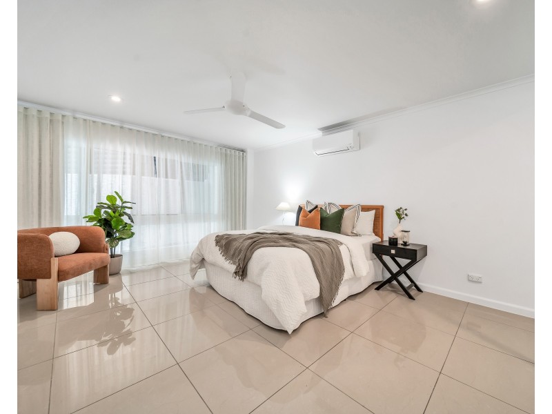 33 Megan Close, Freshwater QLD 4870