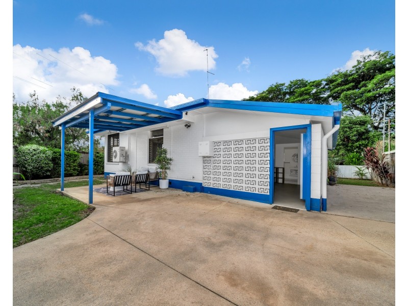 23 Henley Street, Earlville QLD 4870