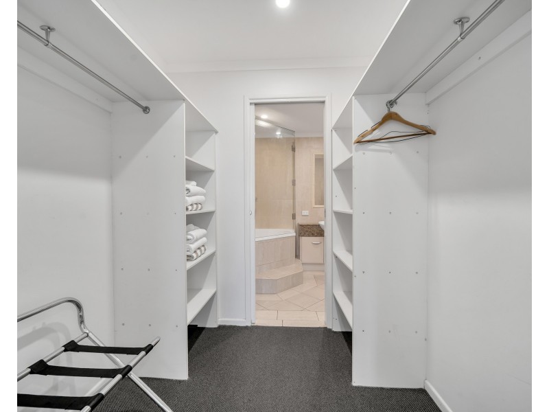 81/107 Esplanade, Cairns City QLD 4870