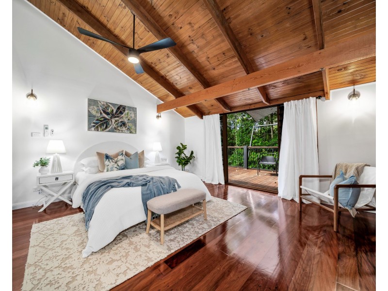4 Cananga Close, Kamerunga QLD 4870