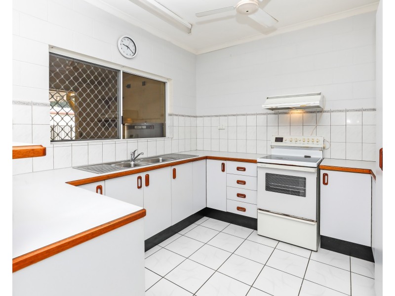 25 Hardy Road, Mount Sheridan QLD 4868