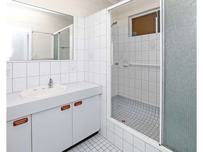 25 Hardy Road, Mount Sheridan QLD 4868