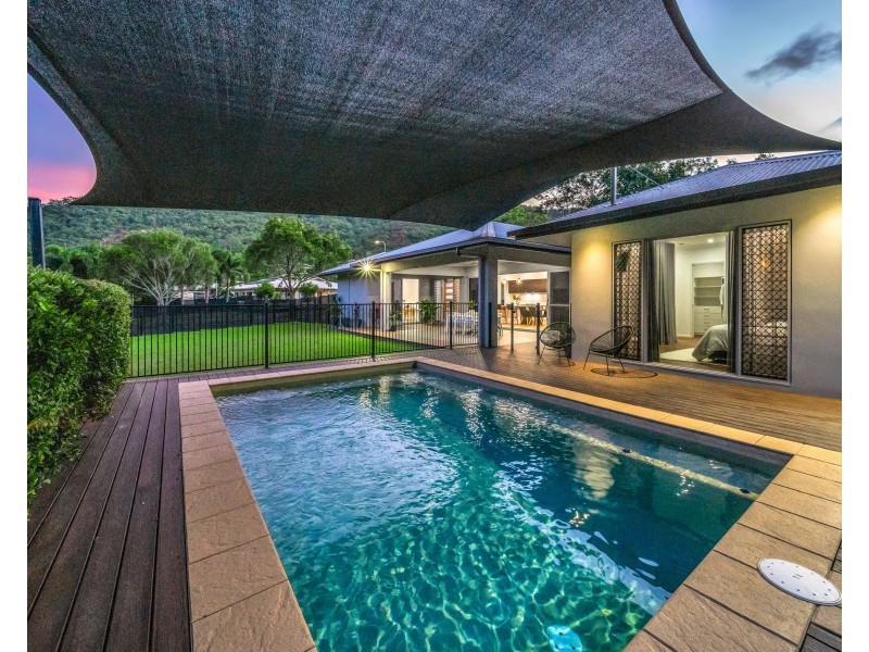 26-28 Burn Close, Gordonvale QLD 4865