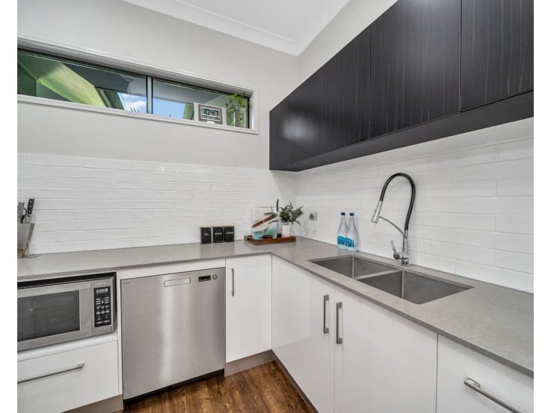 26-28 Burn Close, Gordonvale QLD 4865