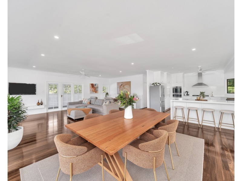 7 McFarlane Drive, Kanimbla QLD 4870