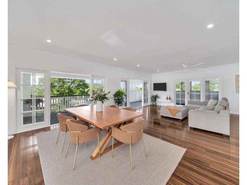7 McFarlane Drive, Kanimbla QLD 4870