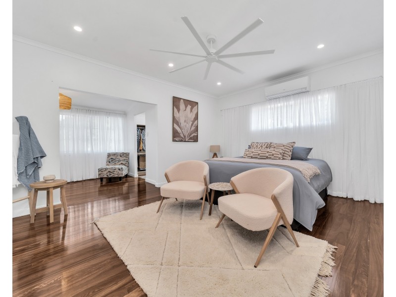 7 McFarlane Drive, Kanimbla QLD 4870