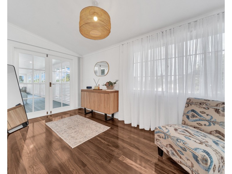 7 McFarlane Drive, Kanimbla QLD 4870