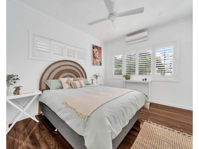 7 McFarlane Drive, Kanimbla QLD 4870
