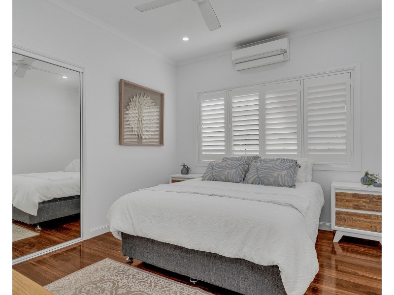 7 McFarlane Drive, Kanimbla QLD 4870