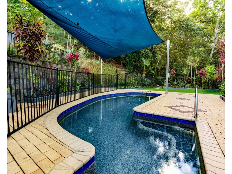 24 Jumna Close, Bentley Park QLD 4869