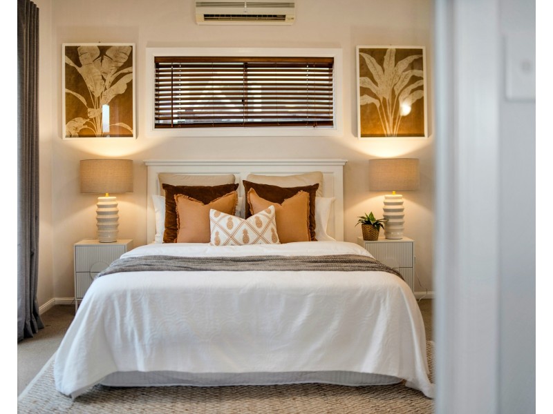 24 Jumna Close, Bentley Park QLD 4869