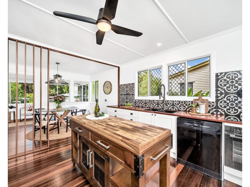 28 Henley Street, Earlville QLD 4870