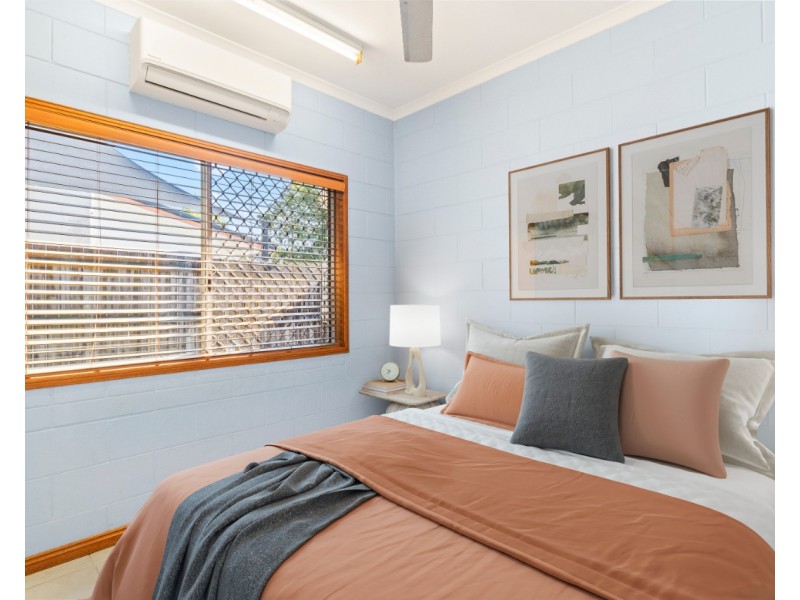 17 Fraser Close, Kanimbla QLD 4870