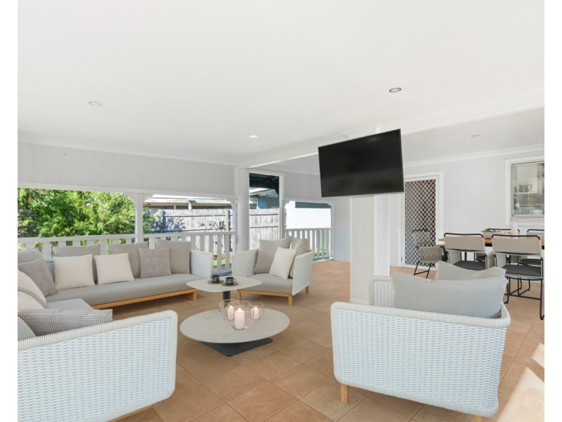 17 Fraser Close, Kanimbla QLD 4870