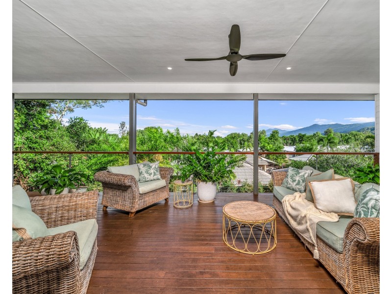39 Propeller Court, Trinity Beach QLD 4879