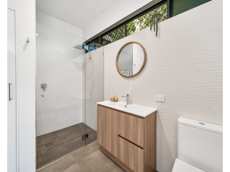 39 Propeller Court, Trinity Beach QLD 4879