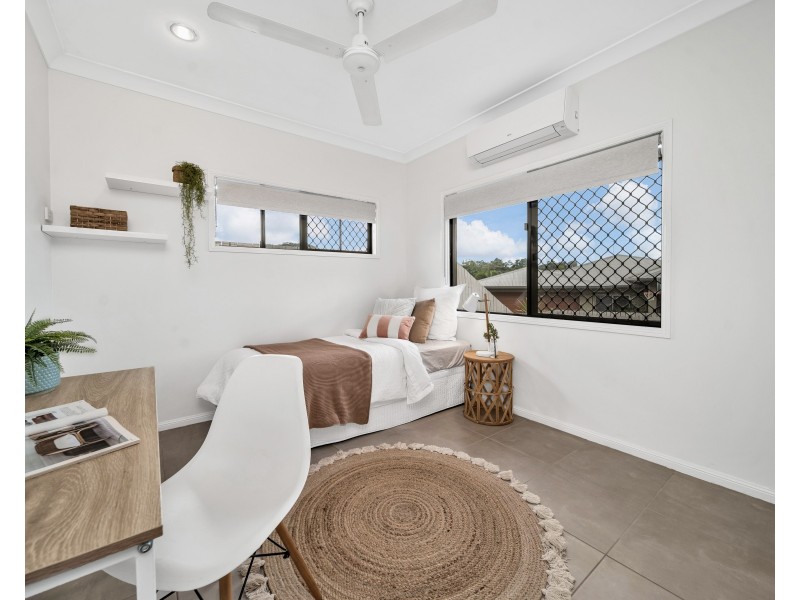 108 McFarlane Drive, Kanimbla QLD 4870