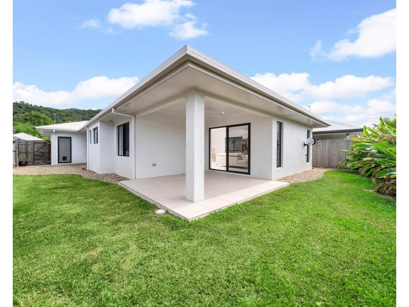 4 Lillydale Way, Trinity Beach QLD 4879