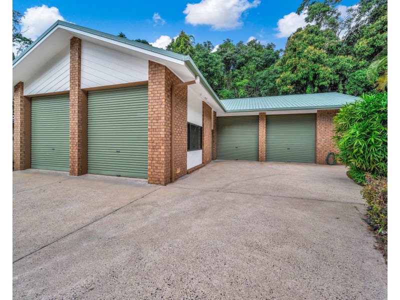 14 Cicero Close, Mooroobool QLD 4870