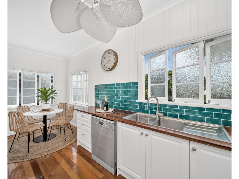 20 Boland Street, Westcourt QLD 4870