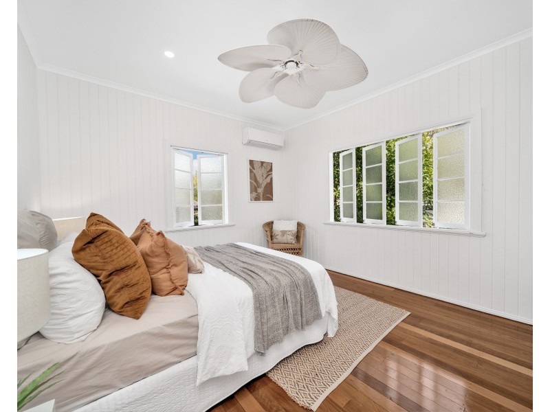20 Boland Street, Westcourt QLD 4870