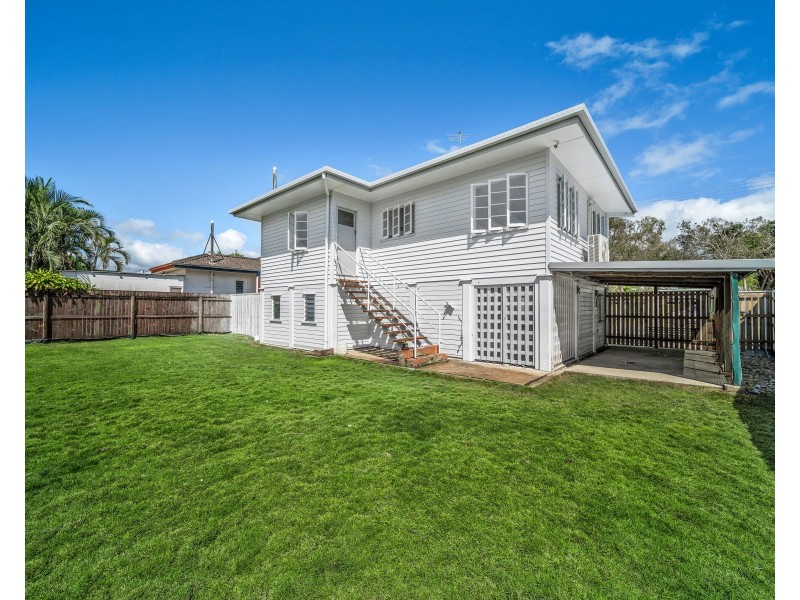 20 Boland Street, Westcourt QLD 4870