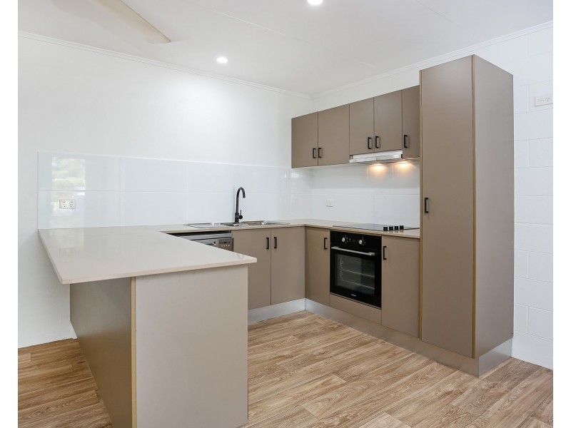 20 Fairview Street, Bayview Heights QLD 4868