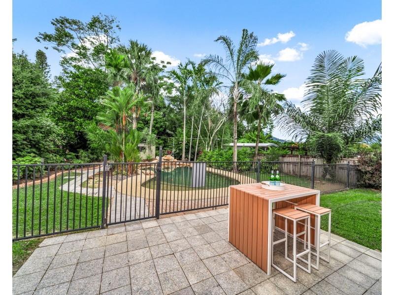 92 Hobson Drive, Brinsmead QLD 4870