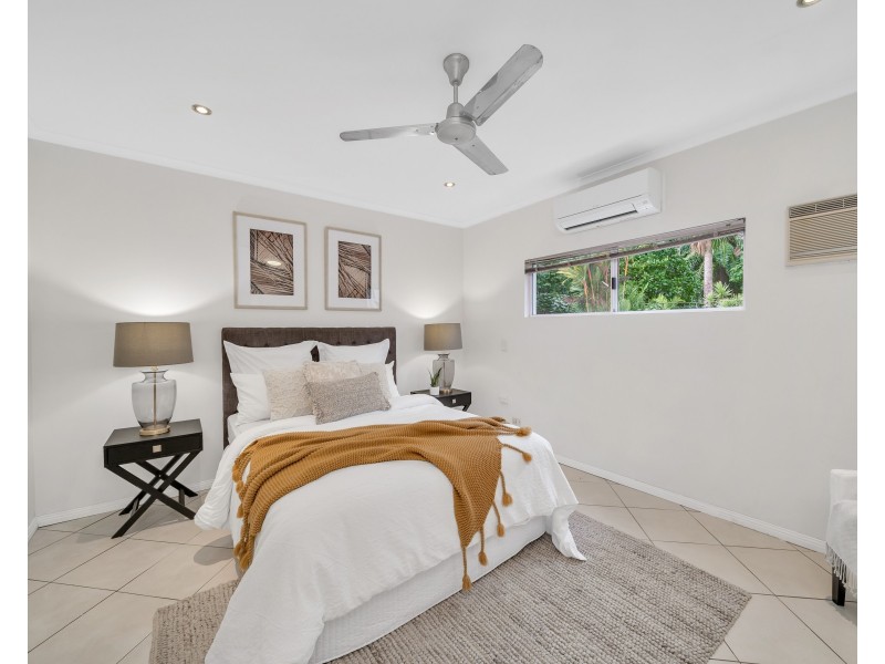92 Hobson Drive, Brinsmead QLD 4870