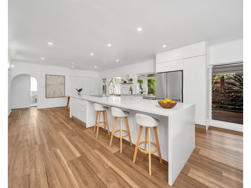 5 Mango Drive, Earlville QLD 4870