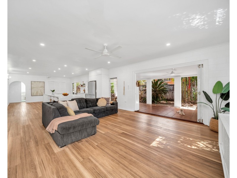 5 Mango Drive, Earlville QLD 4870