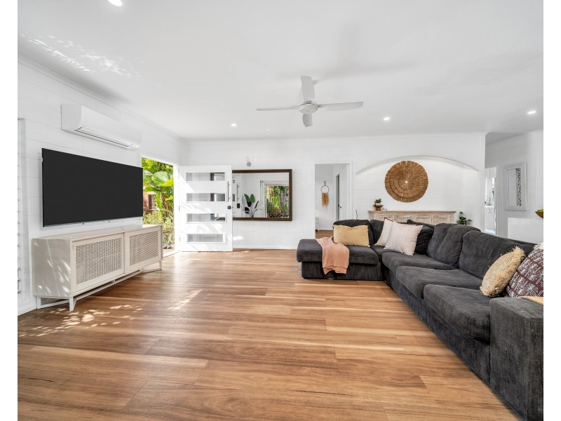 5 Mango Drive, Earlville QLD 4870
