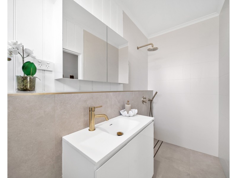5 Mango Drive, Earlville QLD 4870