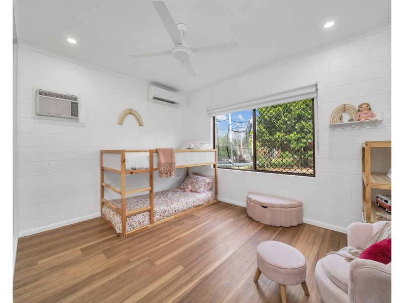 5 Mango Drive, Earlville QLD 4870
