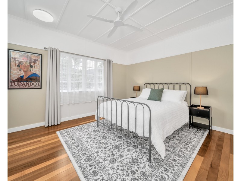 18 Downing St, Earlville QLD 4870