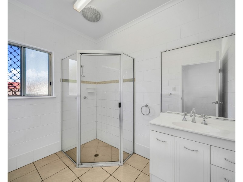 20 Arkendeith Drive, Edmonton QLD 4869
