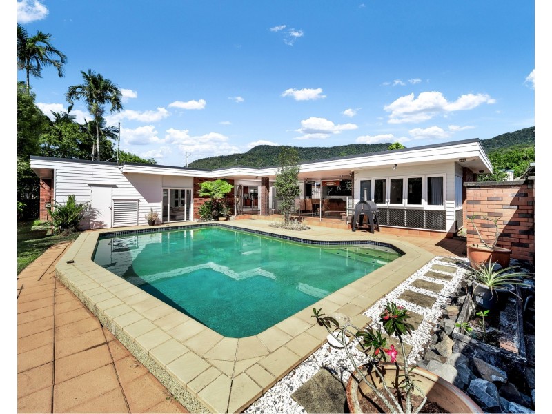 6 Peridot Street, Bayview Heights QLD 4868