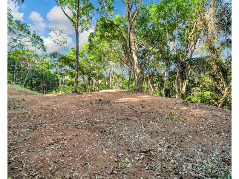 428-432 Brinsmead Road, Brinsmead QLD 4870