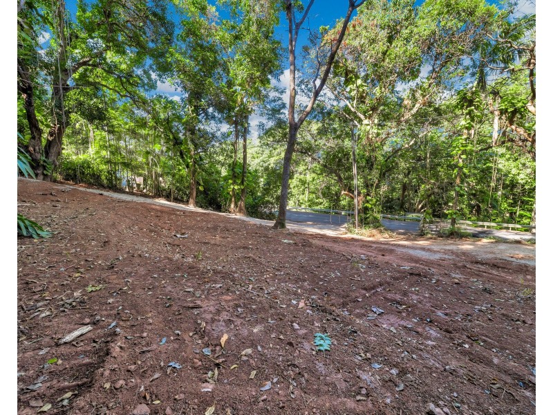 428-432 Brinsmead Road, Brinsmead QLD 4870