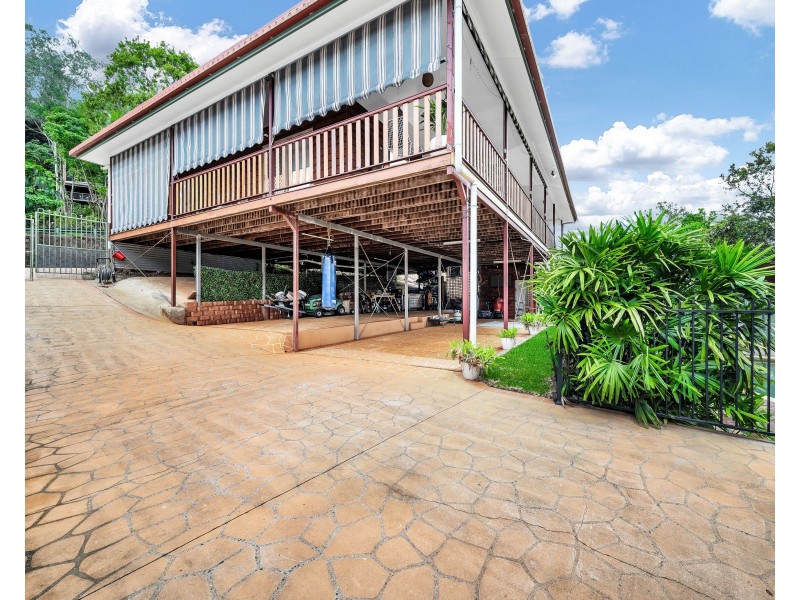 25 Timberlea Drive, Bentley Park QLD 4869