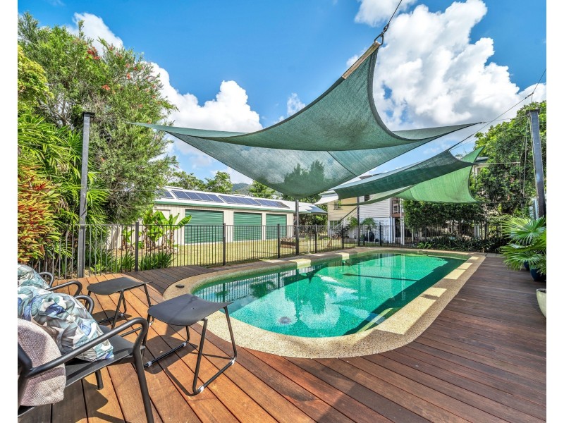 7 George Street, Earlville QLD 4870